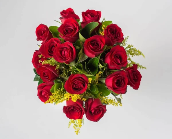 Buquê Tradicional de 17 Rosas Vermelhas - Imagem 2