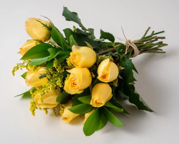 Buquê de 15 Rosas Amarelas - Imagem 2