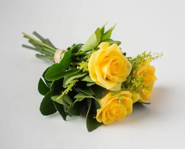 Buquê de 3 Rosas Amarelas - Imagem 2